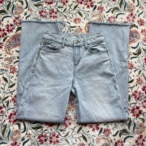 AE Curvy Stove Pipe Jeans